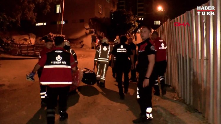 Başakşehir'de korku dolu anlar! Çocuğunu rehin alıp camdan aşağı sarkıttı