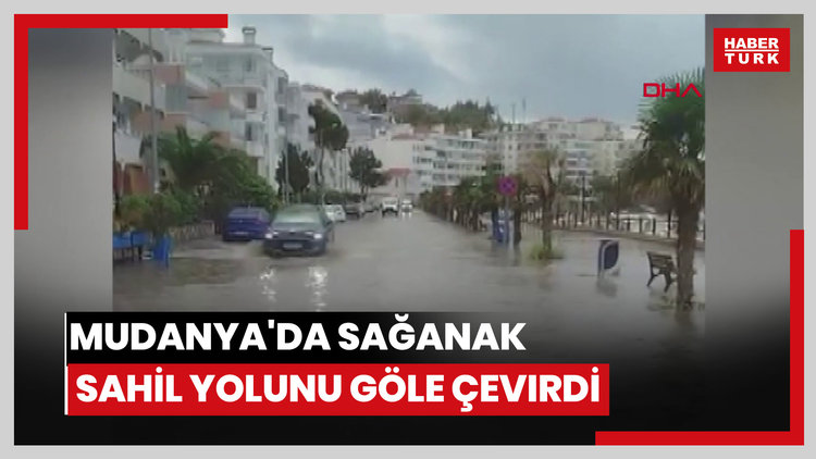 Mudanya'da sağanak, sahil yolunu göle çevirdi