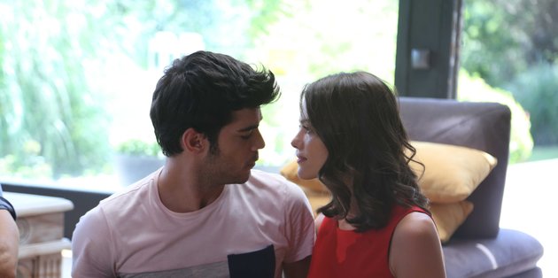 Video poster resmi