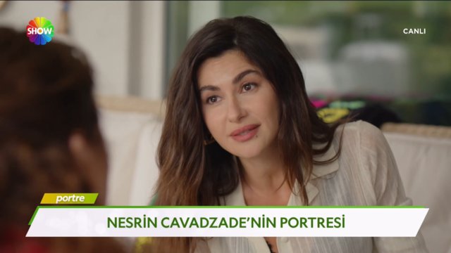 Nesrin Cavadzade'nin portresi! 