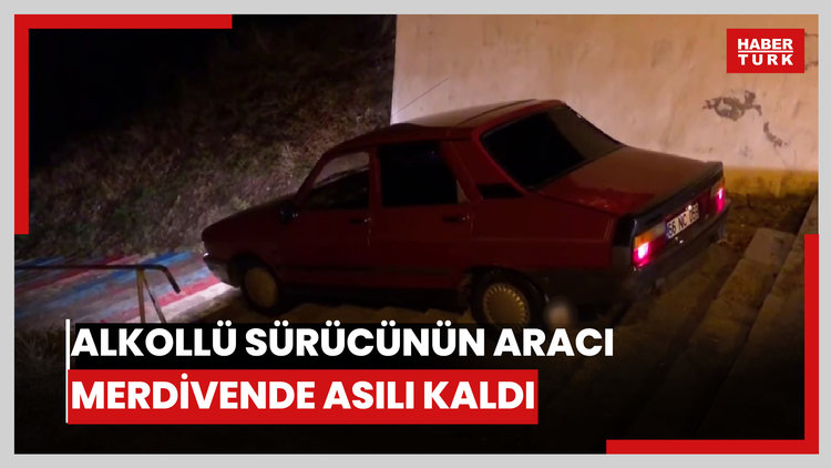 Amasya'da trafiğe kapalı alana giren alkollü sürücünün otomobili merdivende asılı kaldı