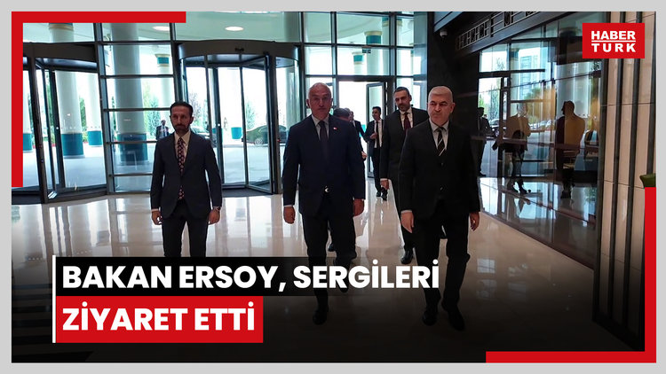 Bakan Ersoy, sergileri ziyaret etti