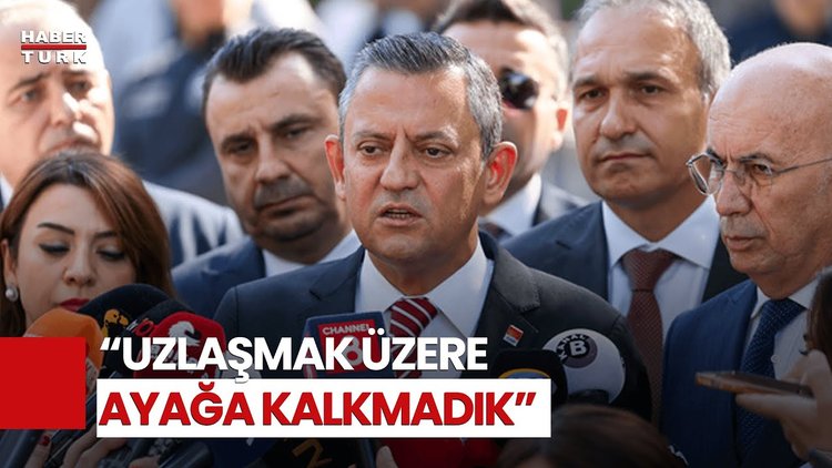 Özgür Özel'den 'Ayağa Kalkma' Açıklaması!