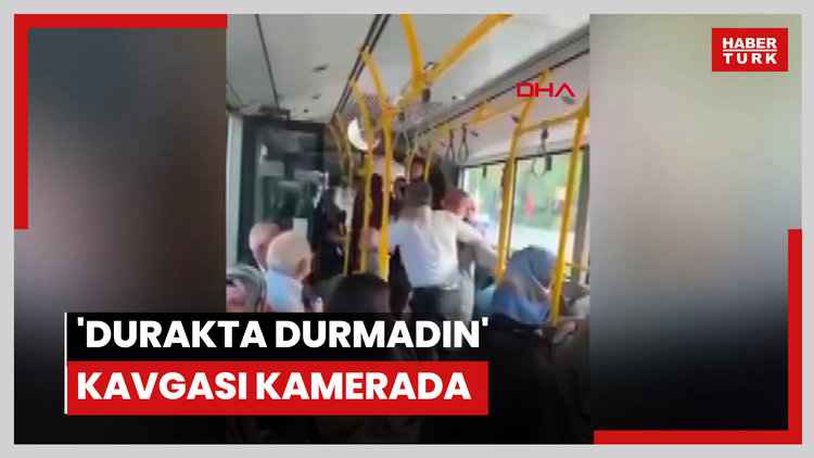 Otobüs şoförü ile yolcunun 'Durakta durmadın' kavgası kamerada