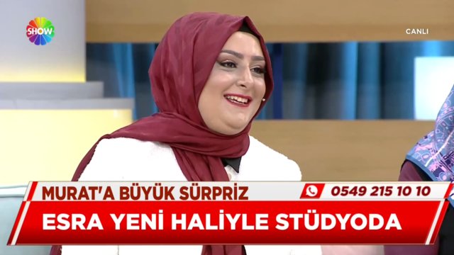 Esra yeni haliyle stüdyoda!