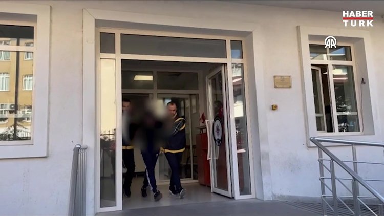 Pendik'te kız arkadaşını bıçaklayarak öldürdüğü iddiasıyla yakalanan zanlı tutuklandı