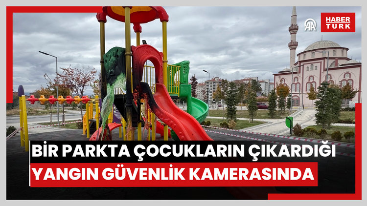 Çorumda bir parkta çocukların çıkardığı yangın güvenlik kamerasında.