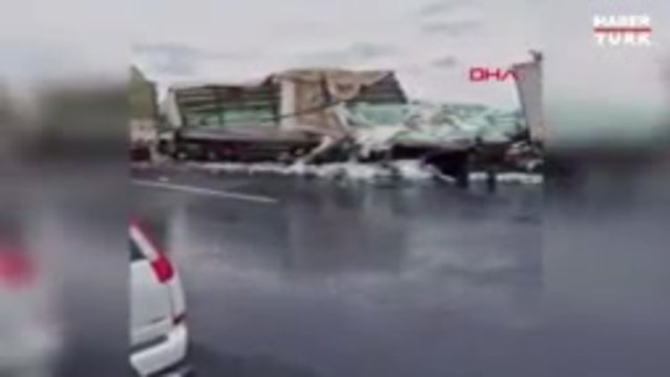 Kuzey Marmara Otoyolu'nda kaza: Ulaşım tek şeritten sağlanıyor