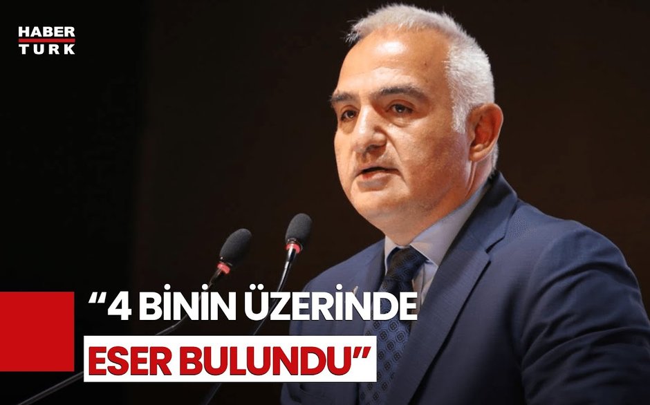 Bakan Mehmet Nuri Ersoy: 