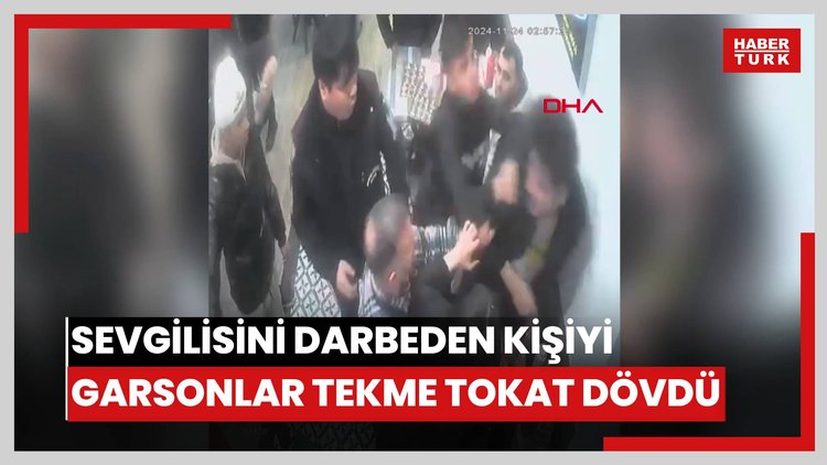 Taksim'de sevgilisini darbeden kişiyi garsonlar tekme tokat dövdü