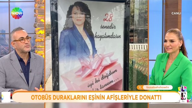 Otobüs duraklarını eşinin afişleriyle donattı!