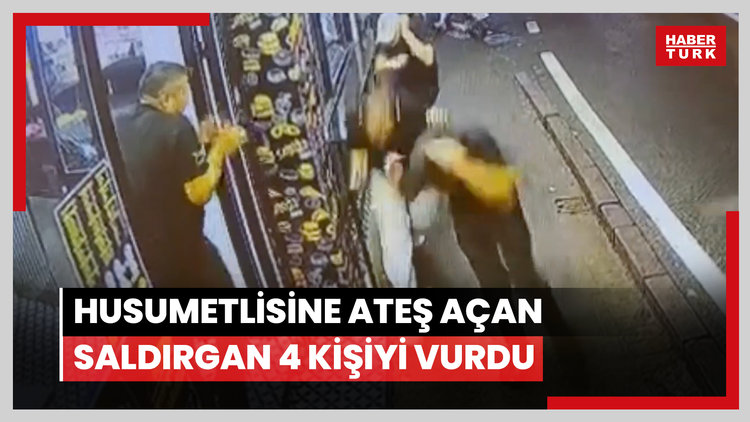 Beyoğlu'nda husumetlisine ateş açan saldırgan 4 kişiyi vurdu; o anlar kamerada