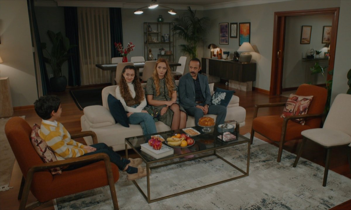 Tarık, Adem'den özür diledi!