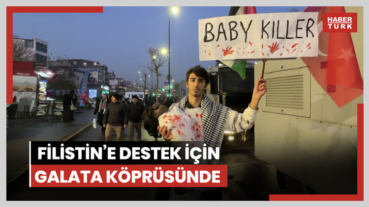 Filistin'e destek için Galata Köprüsü'nde düzenlenecek eyleme katılımlar başladı