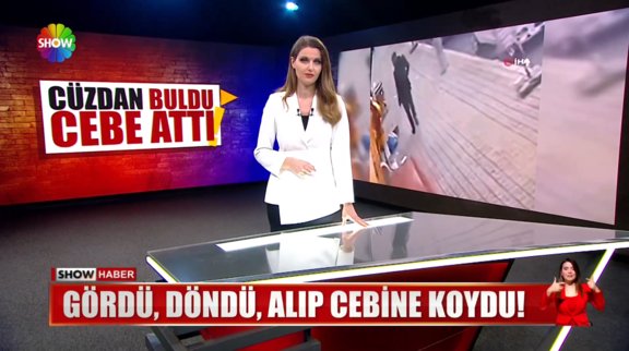 Gördü, döndü, alıp cebine koydu!