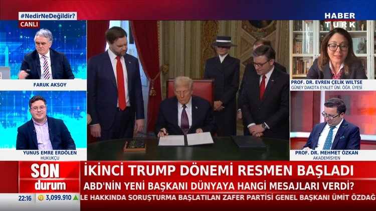 Donald Trump ilk imzalarını atıyor
