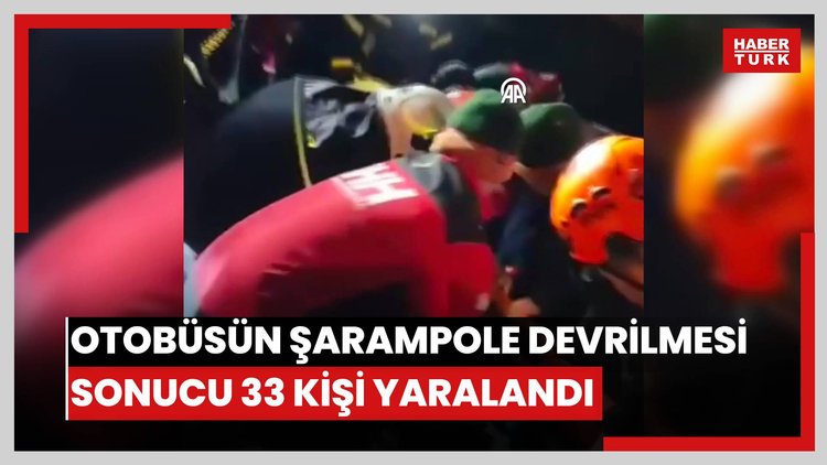 Yolcu otobüsünün şarampole devrilmesi sonucu 33 kişi yaralandı