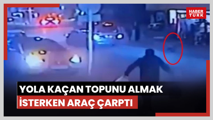 Topu yola kaçan Miraç, hafif ticari aracın çarpmasıyla yaralandı; kaza kamerada