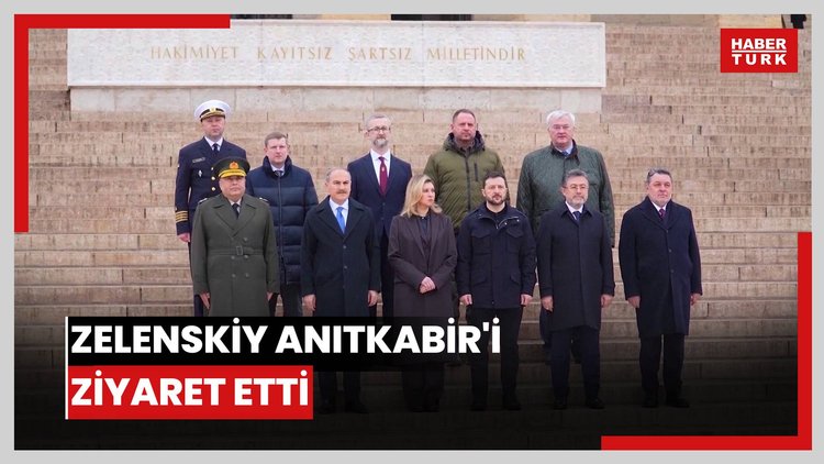 Zelenskiy Anıtkabir'i ziyaret etti