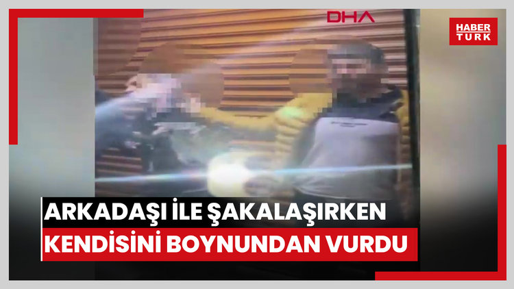 İki arkadaşı ile şakalaşırken kazara kendisini boynundan vurdu; o anlar kamerada
