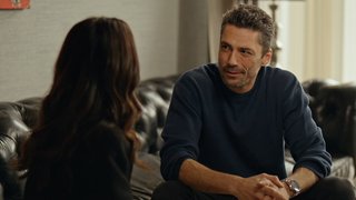 Ayça, Hakan'ın yanında!