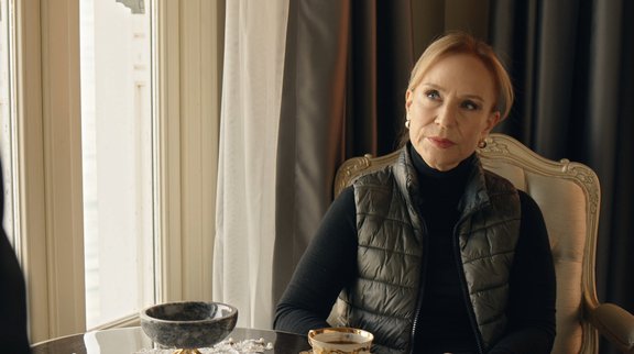 Nazan, Filiz'in oyununu öğreniyor!