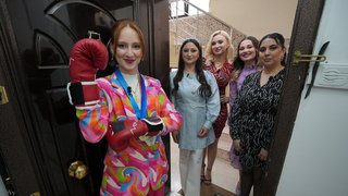 22 yaşında, 1,5 yıllık evli olan Fatma Yiğiner’in evine konuk olundu.