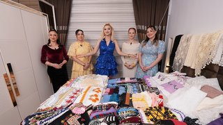 25 yaşında, 3 yıllık evli olan Melissa Kılıç Anık’ın evine konuk olundu. 