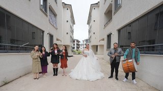 25 yaşında, 7 aylık evli olan Narin Öztoprak’ın evine konuk olundu. 