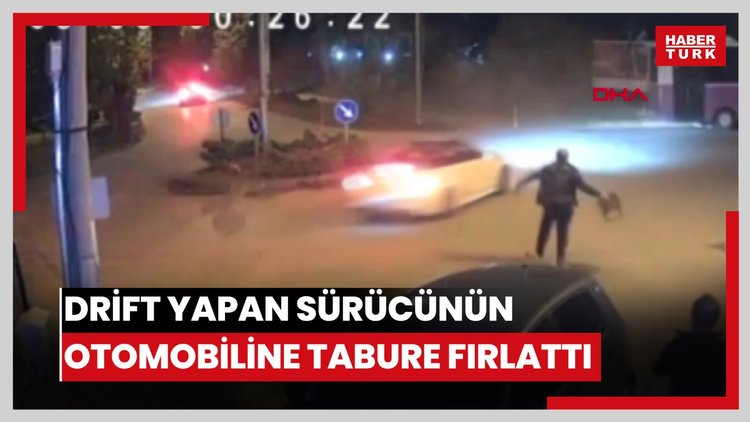Drift yapan sürücünün otomobiline tabure fırlattı