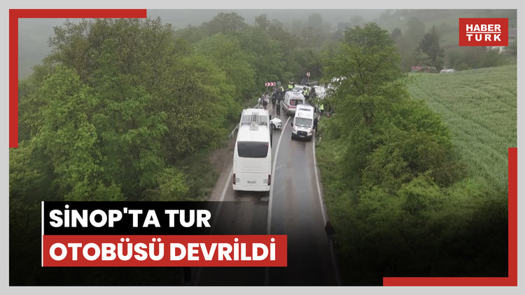 Sinop'ta tur otobüsü devrildi