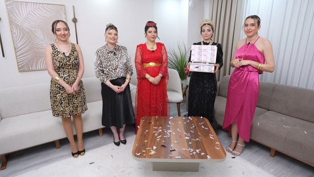 Haftanın birincisi Aleyna gelin!