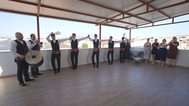 Duygu gelin İzmir'de Erzurum havası estirdi!