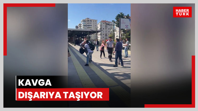 Kavga dışarıya taşıyor