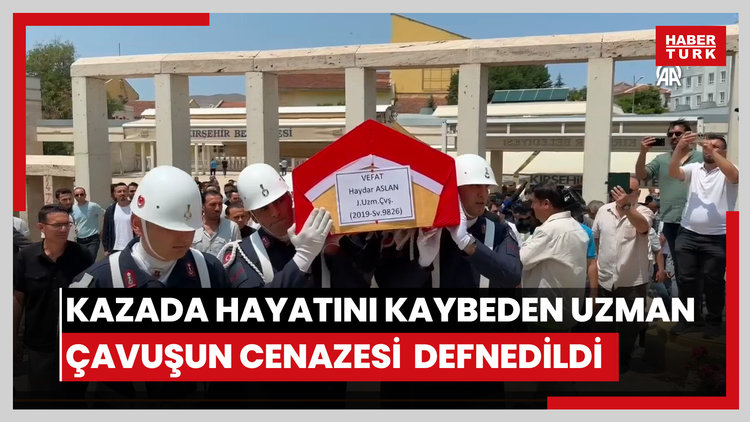 Trafik kazasında hayatını kaybeden uzman çavuşun cenazesi Kırşehirde defnedildi
