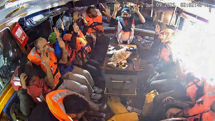 İsrail ordusu Madleen gemisine müdahale etti