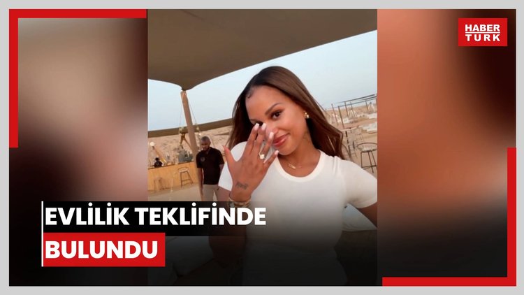Evlilik teklifinde bulundu
