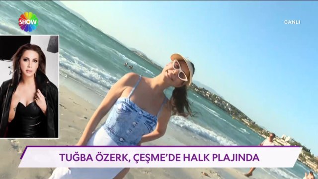 Tuğba Özerk, Çeşme'de halk plajında!