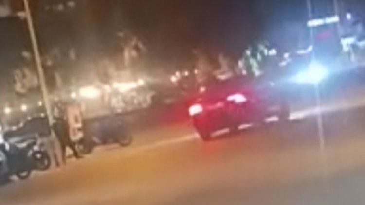 Hatay'da drift yapan sürücü, uyaranları bıçakla tehdit etti