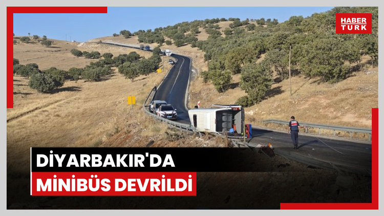 Diyarbakır'da minibüs devrildi: 1 kişi öldü, 15 kişi yaralandı