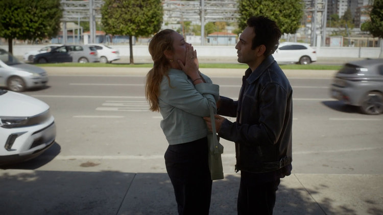 "Öyle bir şey yaşa ki bir daha ayağa kalkama!"