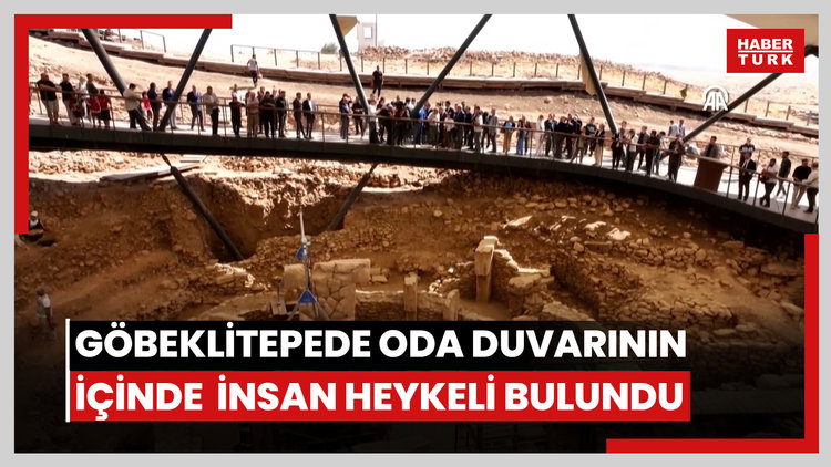 Bakan Ersoy: "Göbeklitepede bir oda duvarının içinde yatay vaziyette duvara monte edilmiş ve adak olarak yerleştirildiği düşünülen insan heykeli bulundu"
