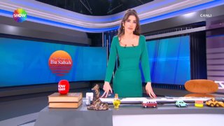  İddiaya göre önce polise bıçak çekti. 