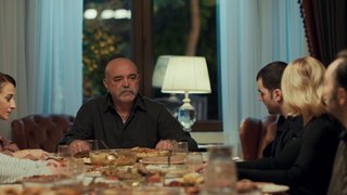 Zülfikar, Timur'u sofraya çağırdı.