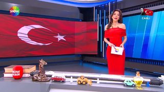 Bayrak düşmesin diye koştular!