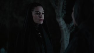 Zehra, Azize'den hesap soruyor.