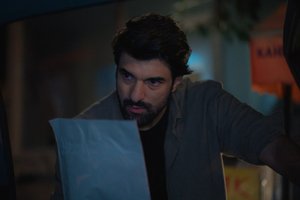 Nevin, Ömer'e yakalanıyor!