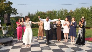 Sedef gelinin sürpriz karşılaması.