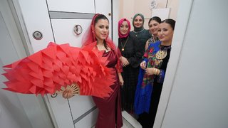 Gelinleri şaşırtan hediyeler...