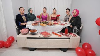 Gülsüm gelinin sunum masası şaşırttı...